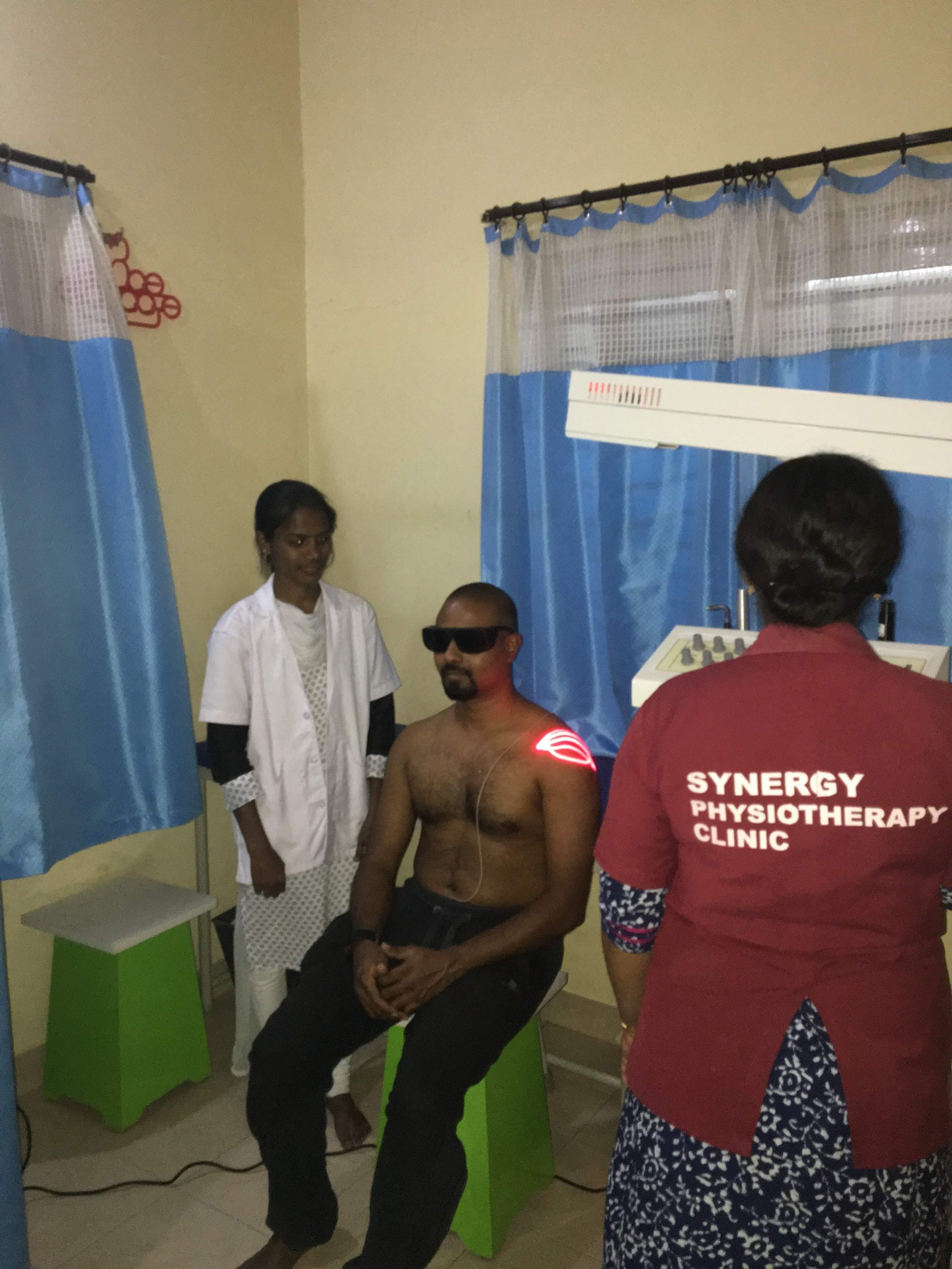Laser Therapy Treatment,physiotherapy clinics in pai layout