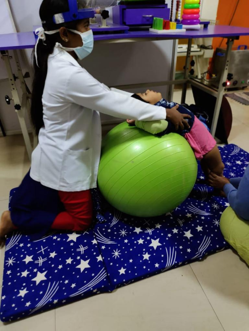 Paediatric therapy treatment bangalore, synergy physiotherapy clinic in pai layout